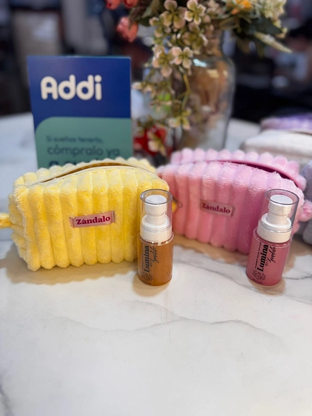 Cosmetiquera Peluda Amarillo 💛